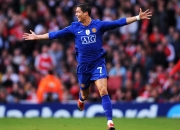 熊猫体育平台-从墨尔本到温布尔登，辛纳的进化之路，何以在草地实现对硬地的完胜？