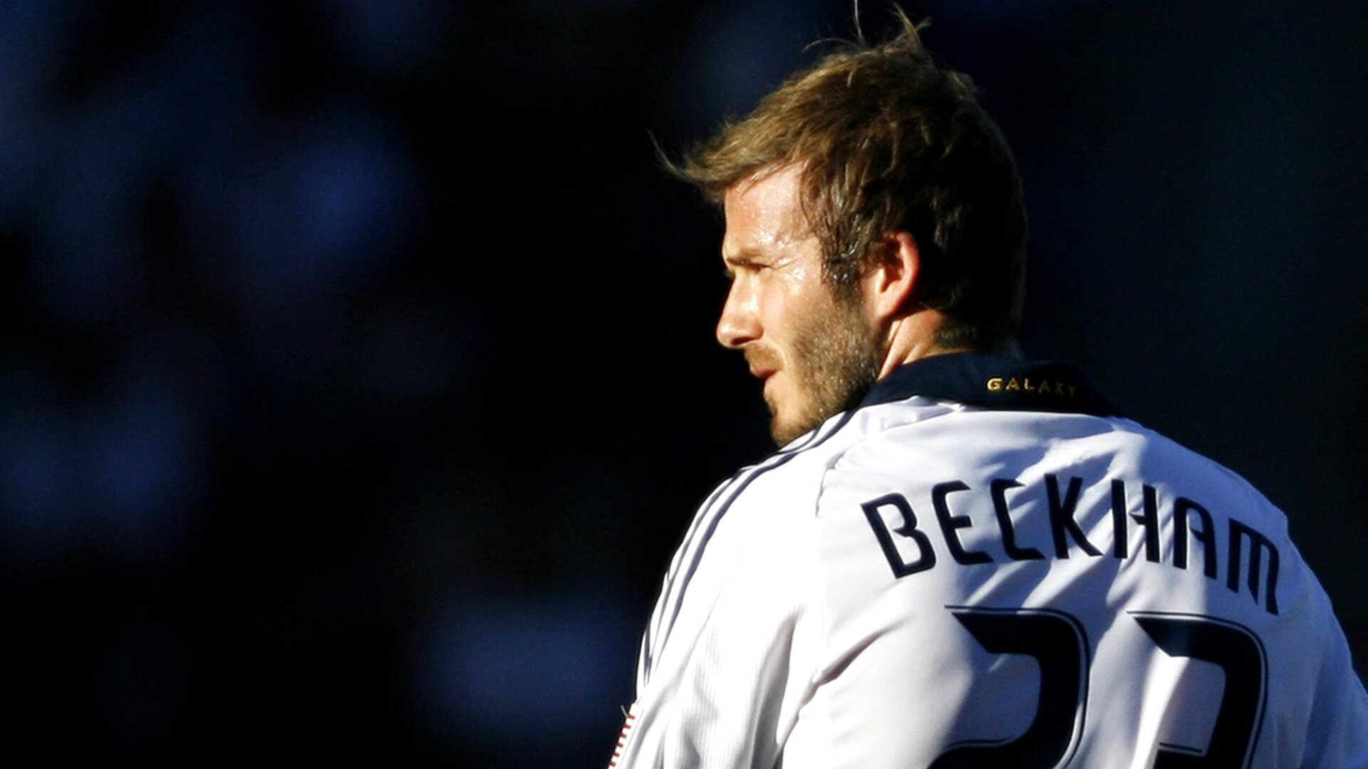 迪马利亚爆发，中国火力压制拜仁，一场跨越时空的足球想象