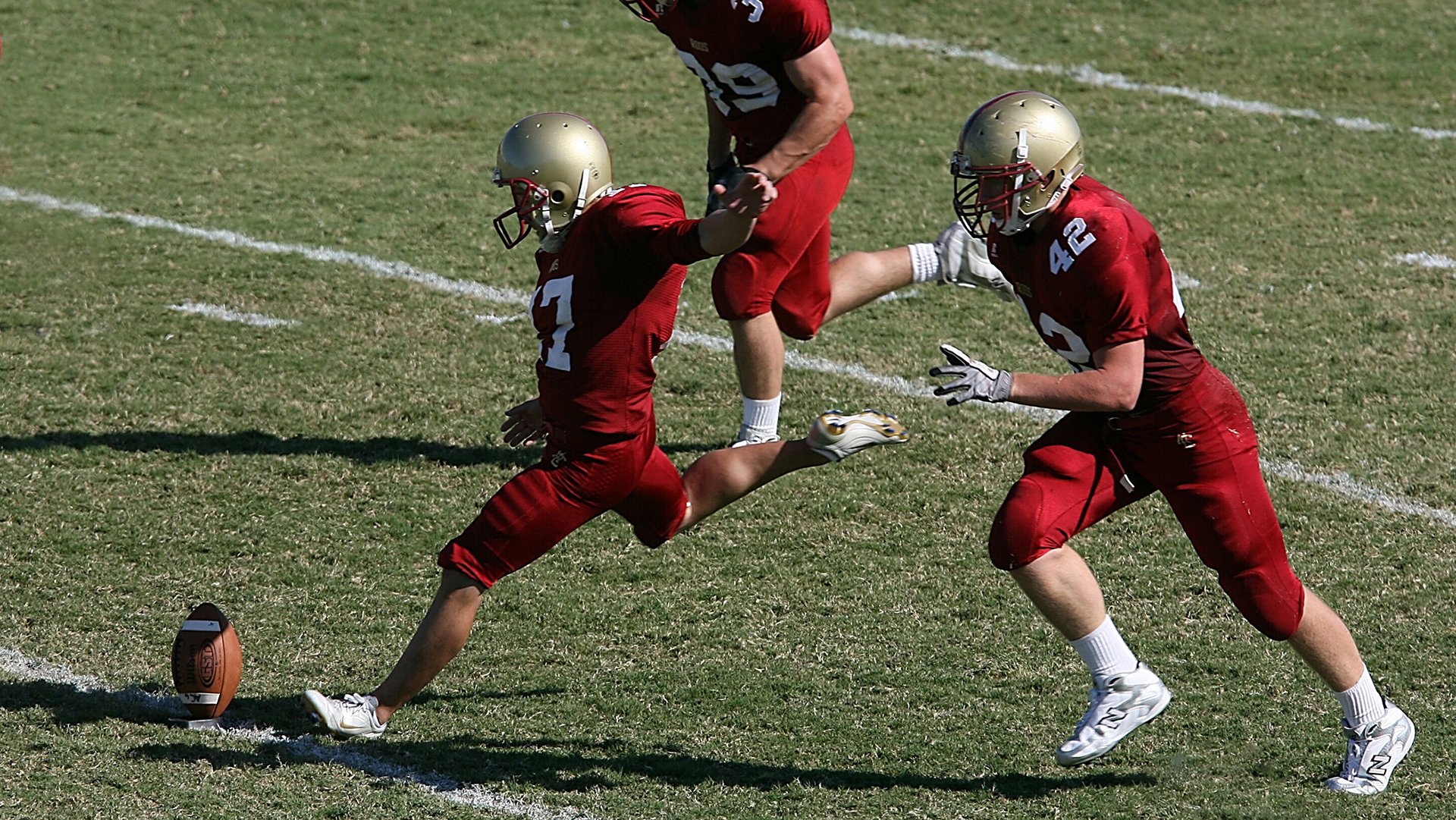 加克波爆发！拜仁式战术压制洪都拉斯，荷兰展现现代足球的统治力